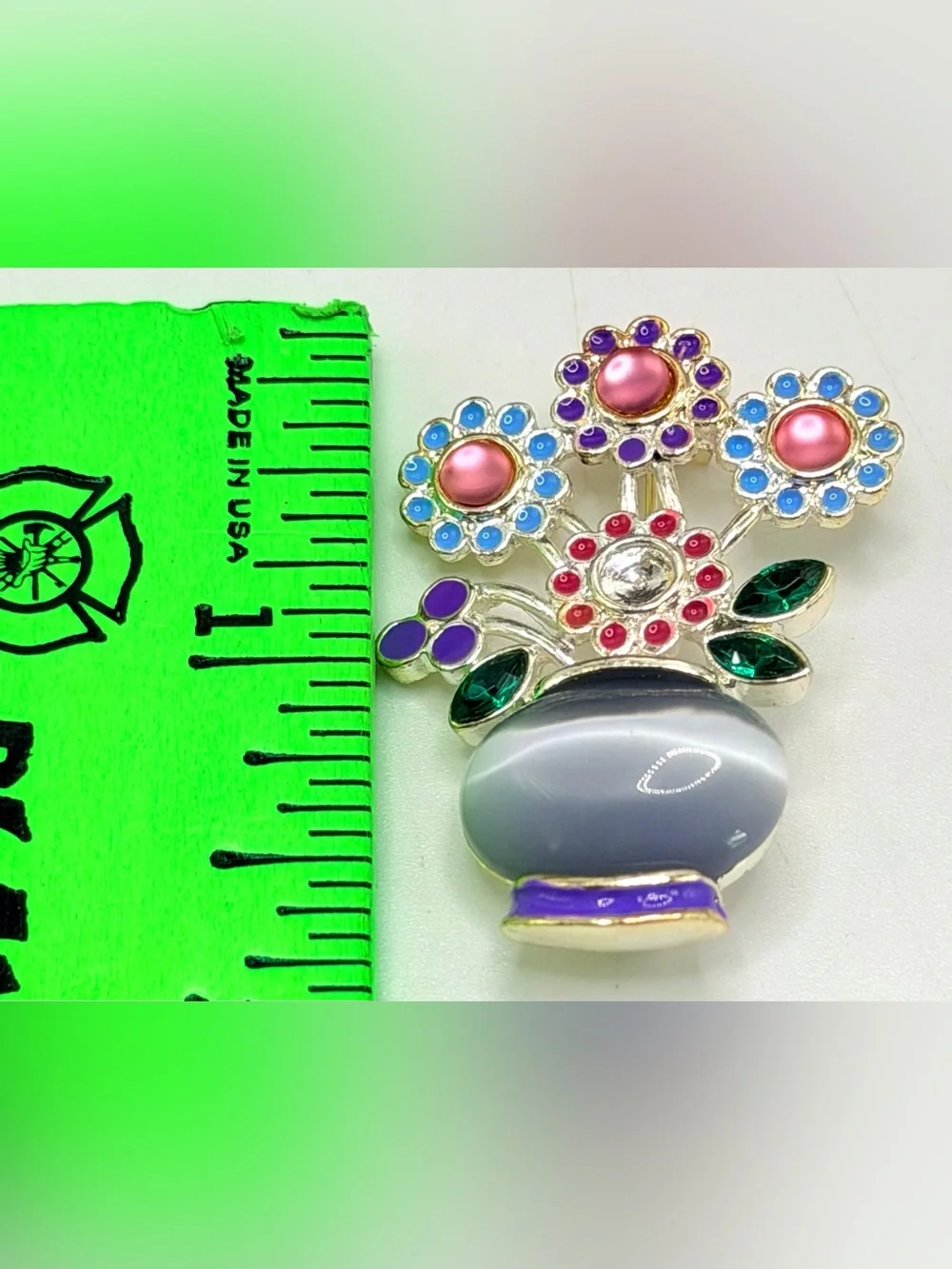 Small Brooch lot of 6